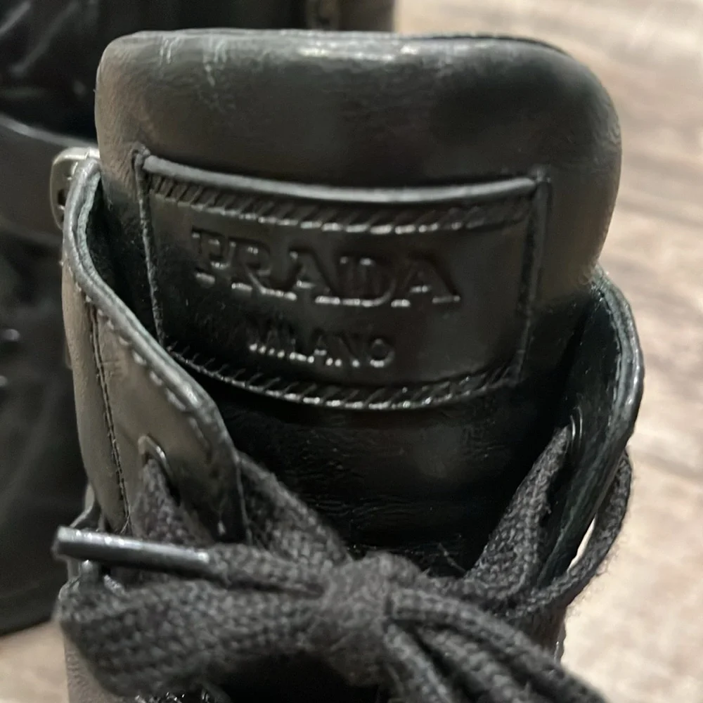 PRADA Combat Heeled Boots Zippers Black Leather Lace Up 37 - Picture 4 of 8